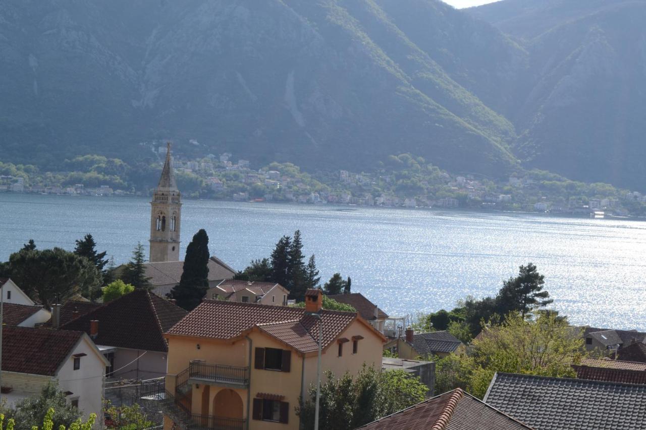Apartments Dobrisa Kotor Exteriér fotografie