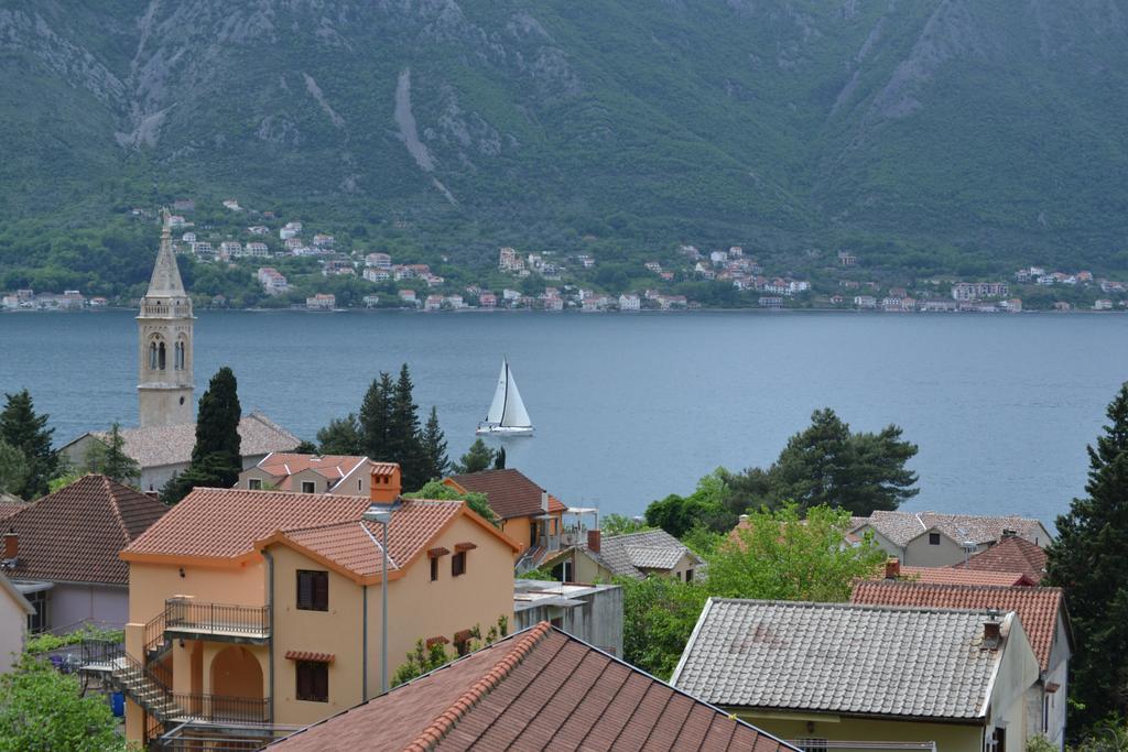 Apartments Dobrisa Kotor Exteriér fotografie